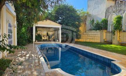 Casa em Condomínio Fechado para alugar com 4 suítes 410m² Residencial Samambaia 3 vagas