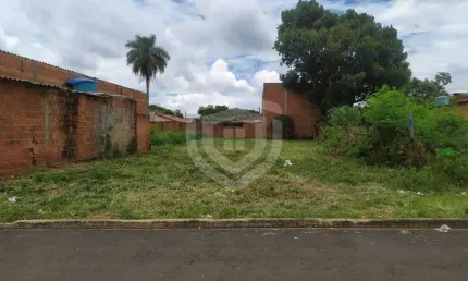 Terreno à venda no Parque Santa Cândida, Bauru 