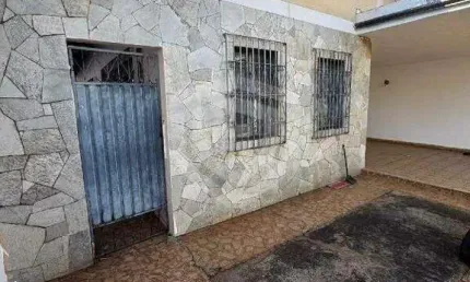 Casa com 3 quartos à venda na Vila Falcão, Bauru 