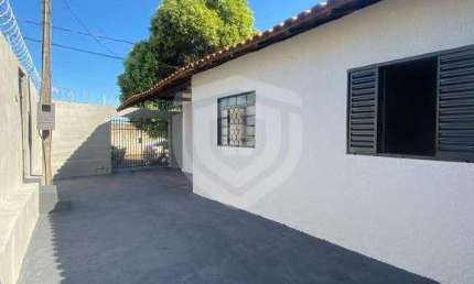 Casa com 3 quartos à venda na Vila Dutra, Bauru 