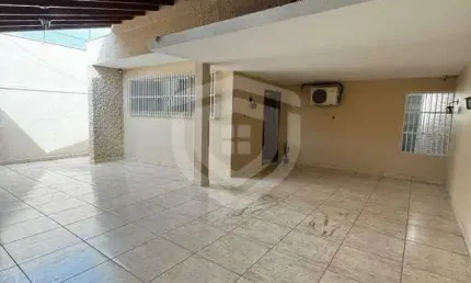 Casa com 3 quartos à venda no Jardim Bela Vista, Bauru 