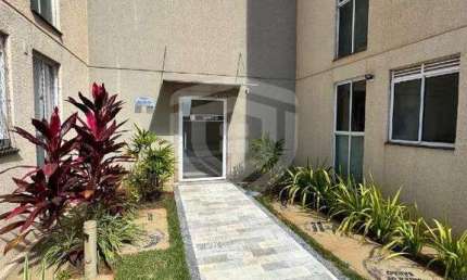 Apartamento térreo com 2 quartos para locação no Residencial Borella