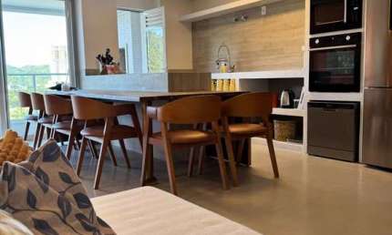 Apartamento com 3 quartos para alugar na Rua Aririba, Praia Brava, Itajaí
