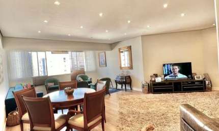 Apartamento com 3 quartos para alugar no Centro, Balneário Camboriú 