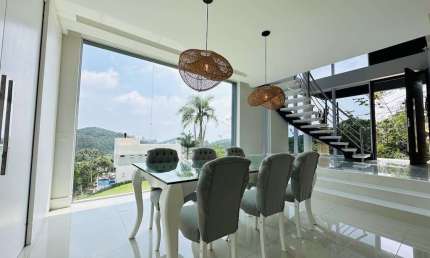 Casa para alugar no bairro Ariribá - Balneário Camboriú/SC