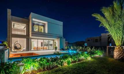 Casa com 4 quartos para alugar na Rua Coronel Benjamin Vieira, Centro, Camboriú
