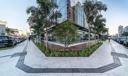 Casa comercial para alugar na Rua Samuel Heusi, Centro, Itajaí
