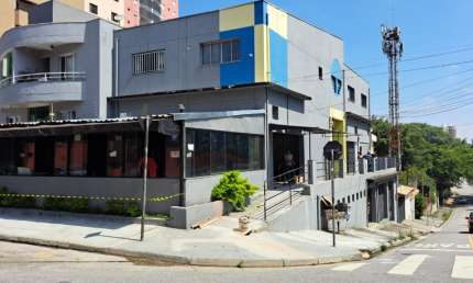 Sala comercial com 1 sala para alugar na Rua Navajos, 11, Vila Valparaíso, Santo André