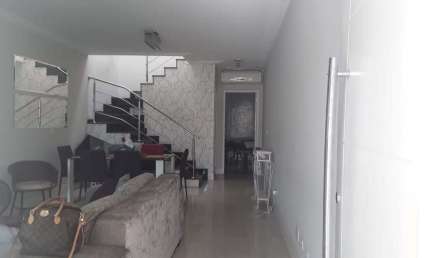 Sobrado de 3 suítes na Chácara Santo Antônio - SP por R$ 1.200.000
