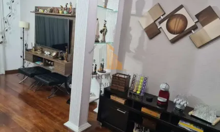 Sobrado de 161M² em Vila Carrão - SP: 3 quartos, 5 banheiros, 1 suíte por R$ 920.000 para venda