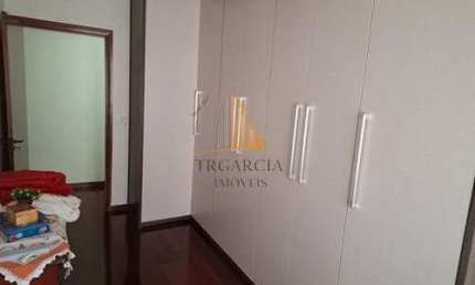 Casa de luxo em Vila Formosa, São Paulo: 3 dormitórios, 1 suíte, 241m² e venda por R$2.000.000