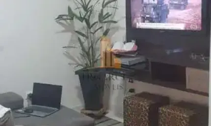 Alugue Casa compartilhada com mais uma casa no quintal  1 Dorm em Vila Formosa, SP - 50m², 2 Banheiros
