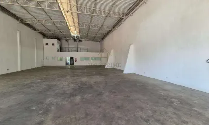 Galpão à venda e para alugar em Cotia, Jardim Santa Paula, com 525 m²