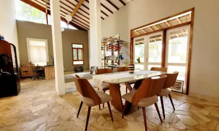 Casa à venda em Cotia, Jardim Colibri, com 4 quartos, com 255 m², Condomínio Jardim Colibri