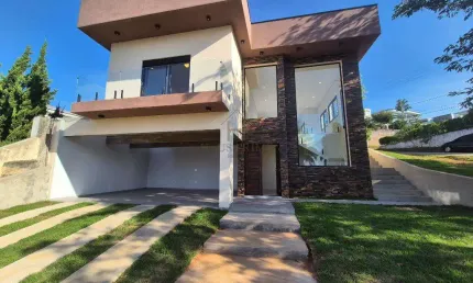 Casa à venda em Vargem Grande Paulista, Paysage Noble, com 3 suítes, com 200 m²
