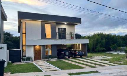 Casa à venda em Embu das Artes, Capuava, com 3 suítes, com 242 m², Bella Vittà - Vista Verde