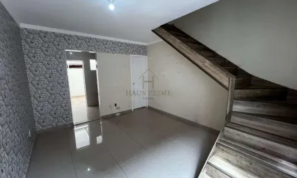 Casa à venda em Cotia, Água Espraiada (Caucaia do Alto), com 2 quartos, com 50 m²