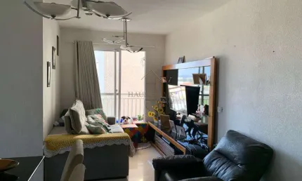 Apartamento com 2 Dormitórios à Venda em Vila Aparecida – Itapevi, 55 m²