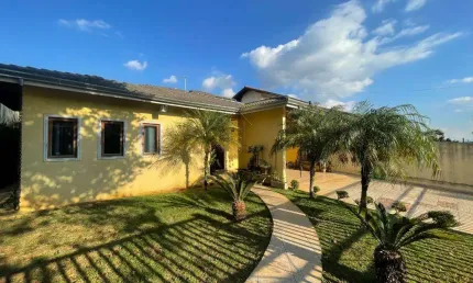 Casa à venda em Vargem Grande Paulista, Haras Bela Vista, com 4 quartos, com 320 m²