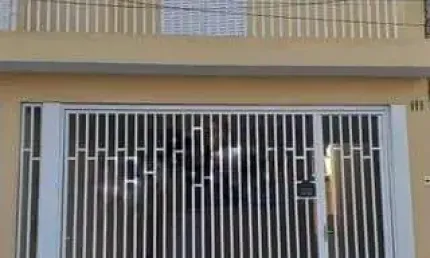Ótima Casa Para Venda, 3 Dorm (1 Suíte), 2 Vagas, Lavanderia e Varanda em Baruer