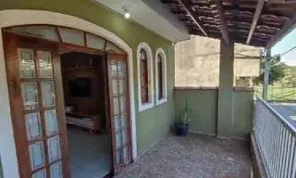 Sobrado 186m² com 3 Dorm, 2 Vagas e Área Gourmet com Suit (11) 94584-8250 no Pq