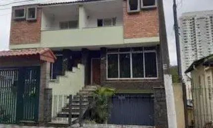 OPORTUNIDADE!!! Sobrado de 245m² com 3 Dorm, Suite, Escritório, Dep Empregada, 3