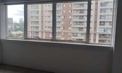 Montreal Plaza - Sala Comercial com 53 m², 2 Vagas e Excelente Localização em Ba
