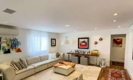 Splendore - Apartamento com 243m², 3 Suítes, 3 Vagas, Planejados e Churrasqueira