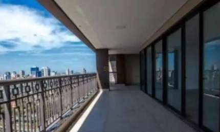 Myra Alphaville - Cobertura com 708m², 4 Suítes, Área Gourmet e 7 Vagas em Barue