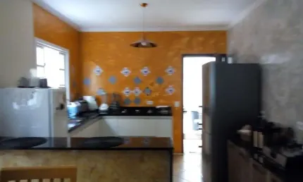 Casa com 3 dormitórios à venda, 192 m² por R$ 730.000 Contato: Suit (11) 94584-8