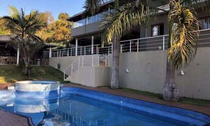 Casa com 5 dormitórios à venda, 890 m² por R$ 3.200.000 - Chácara Santa Lúcia -