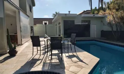 Residencial 02 - Casa com 700m², 4 Dorm(4 Suítes), 9 Vagas e Muíto Lazer na Área