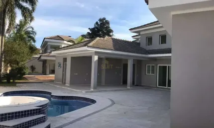 Residencial 2 - Casa com 1.150m², 5 Suítes, 14 Vagas, Piscina e Excelente Condom