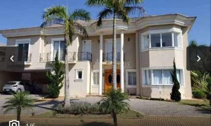 Burle Marx - Casa com 618m², 5 Suítes, 3 Vagas, Sauna e Piscina em Santana de Pa