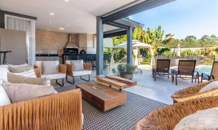 Casa com 4 dormitórios à venda, 520 m² por R$ 5.000.000 - Tamboré - Santana de P