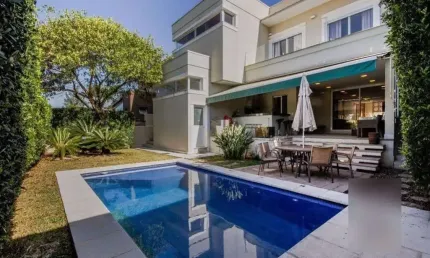 Casa com 4 dormitórios à venda, 421 m² por R$ 3.800.000 - Residencial Doze (Alph