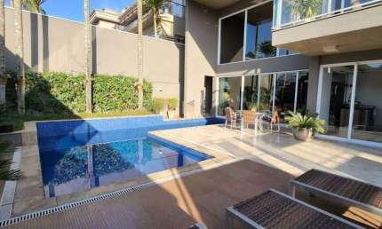 Casa com 4 dormitórios à venda, 730 m² por R$ 9.000.000 - Tamboré - Santana de P