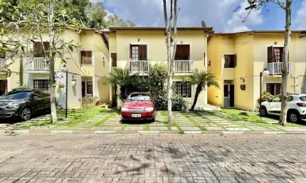 Residencial do Bosque - Casa com 81m², 3 Dorms (1 Suíte), 2 Vagas e Ótima Locali