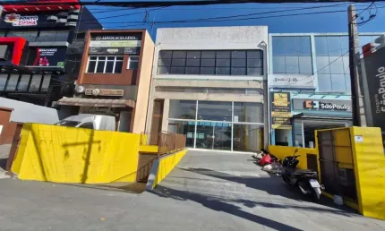Galpão com 487m² de Frente para Avenida - Excelente Localização! (11) 94584-8250