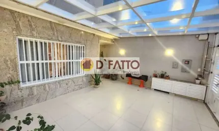 Sobrado com 3 dormitórios à venda, 200 m² por R$ 850.000,00 - Vila das Bandeiras - Guarulhos/SP