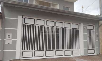 Casa para Venda em Sorocaba, Wanel Ville, 4 dormitórios, 1 suíte, 4 banheiros, 3 vagas