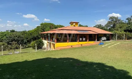 Chácara para Venda em Araçoiaba da Serra, JARDIM   COLONIAL, 4 dormitórios, 1 suíte, 3 banheiros