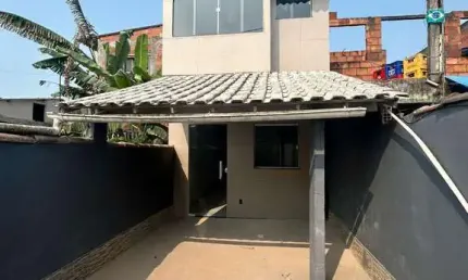 Casa com 2 quartos à venda na Rua Orlando Bragança, 320, Unamar, Cabo Frio