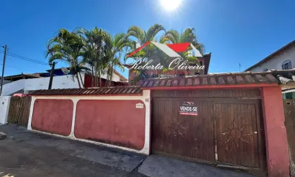 Casa ampla e confortável com 3 quartos, sendo 2 suítes