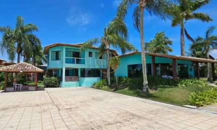 Casa de 6 dormitórios e 6 suítes em Village 3, Porto Seguro - Venda e locação por R$10.000
