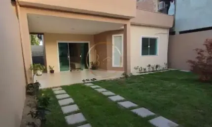 Casa 2 Dormitórios à Venda em Parque Ecológico - Porto Seguro