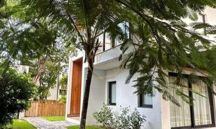 Casa 03 Dorm. em Arraial D'ajuda - Porto Seguro: 180m², 3 Quartos, 2 Suítes, 3 Banheiros - Venda e Locação por R$10.000