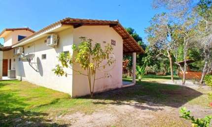 Casa 3 Dorm. em Coroa Vermelha, Santa Cruz Cabrália - R$ 800.000
