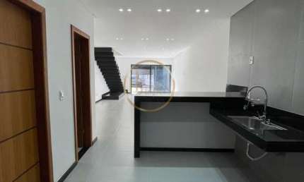 Casa 2 Dormitórios em Campinho, Porto Seguro - R$650 mil