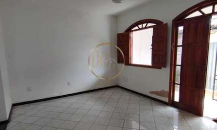 Casa à Venda em Porto Seguro: 3 Dorms no Parque Ecológico